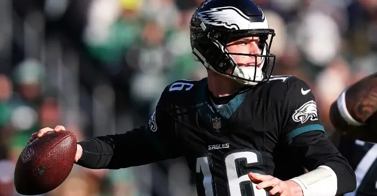 Eagles Urged to Replace Backup Quarterback