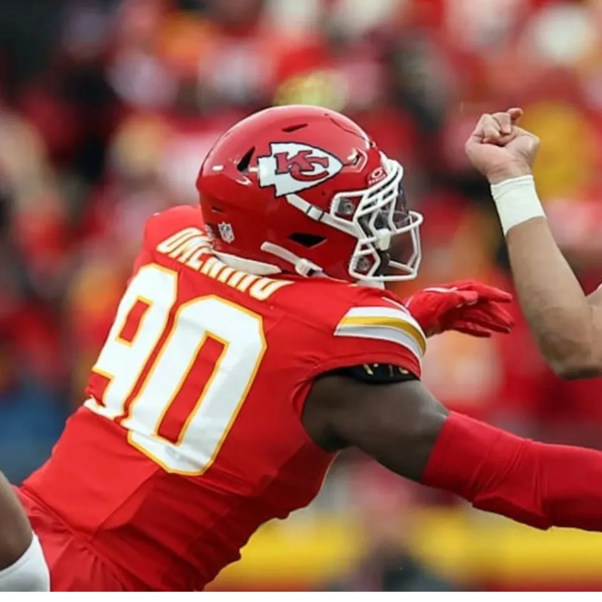 Charles Omenihu has 'full circle' moments coming with Chiefs and free agency