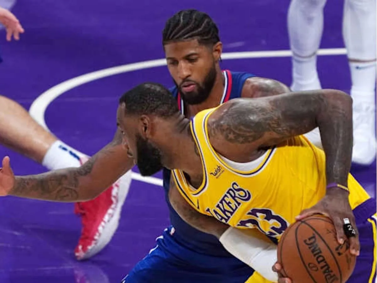 Lakers Fans Are Furious After Blowout Loss To Clippers In First-Ever Clash At Intuit Dome