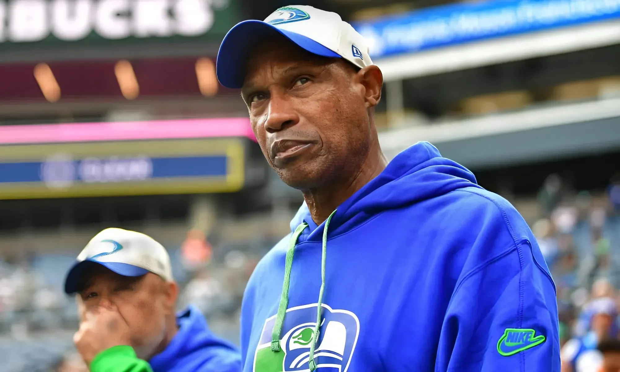 Cowboys complete in-person interview with Seahawks assistant HC Leslie Frazier