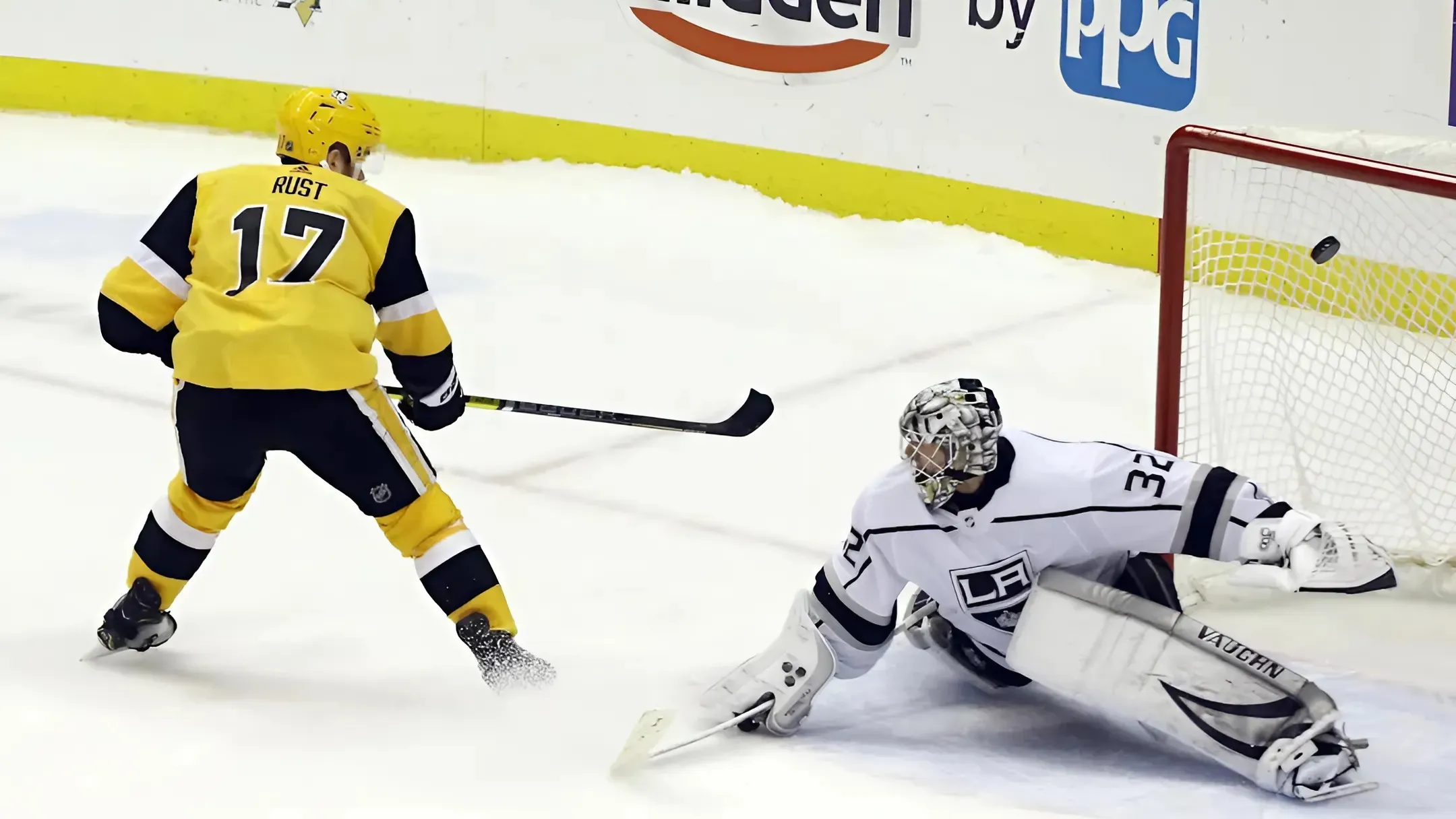 Penguins Head West to Take on Kings