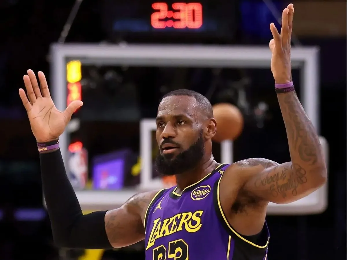 LeBron James Fires Passive-Aggressive Jab at Lakers Front Office After Loss