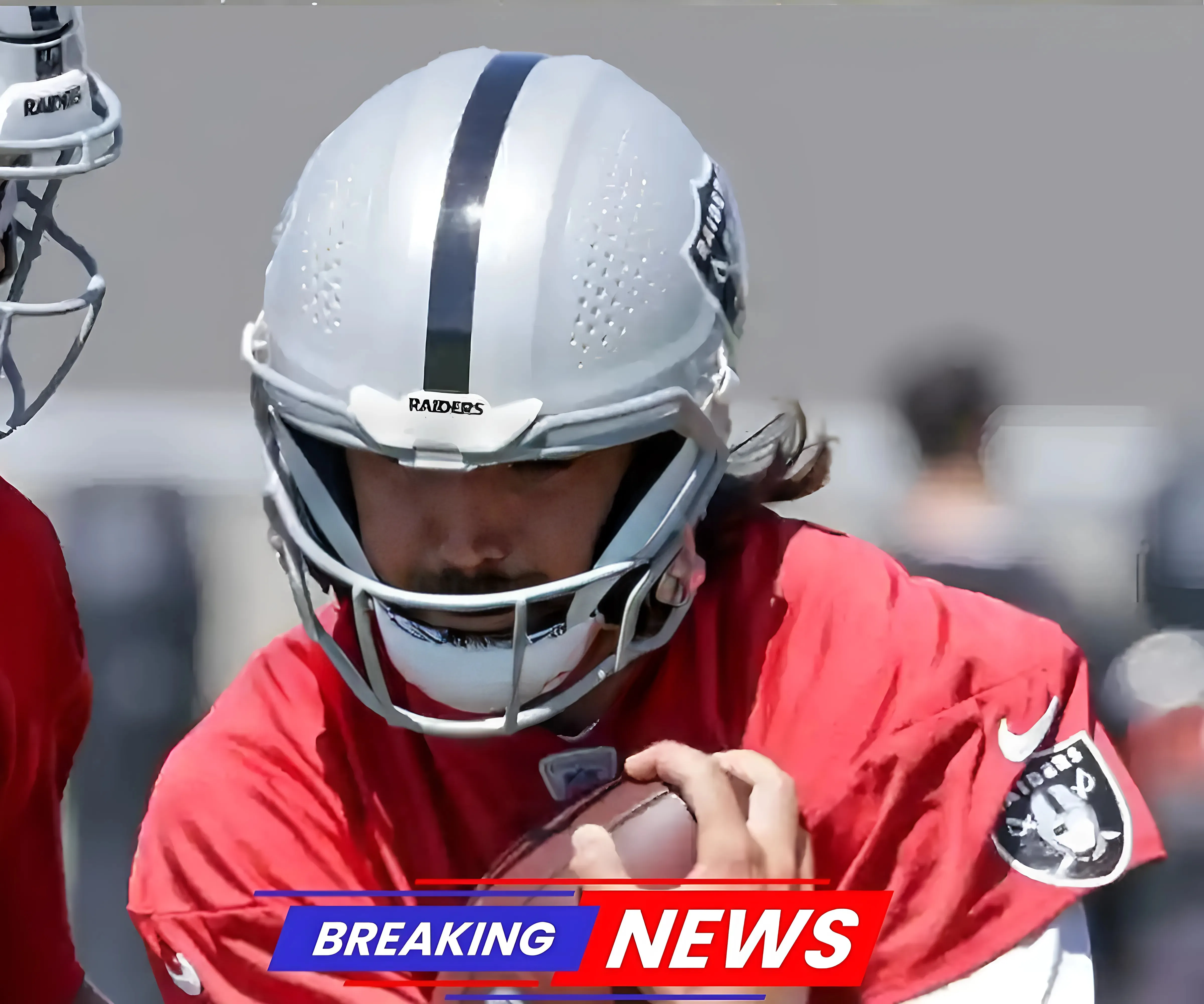 Raiders Expected To Cut Starter To Save $6.3 Million in Salary Cap - suong