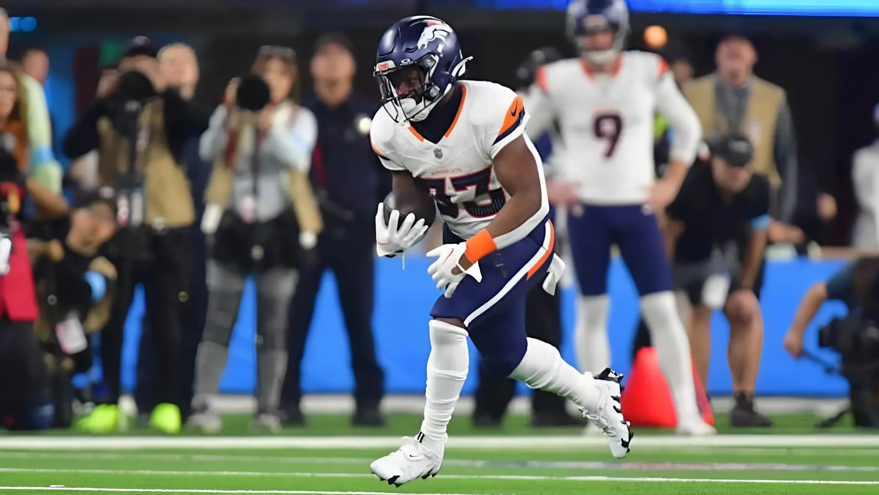 Report: Broncos Not Expected to Re-Sign RB Javonte Williams