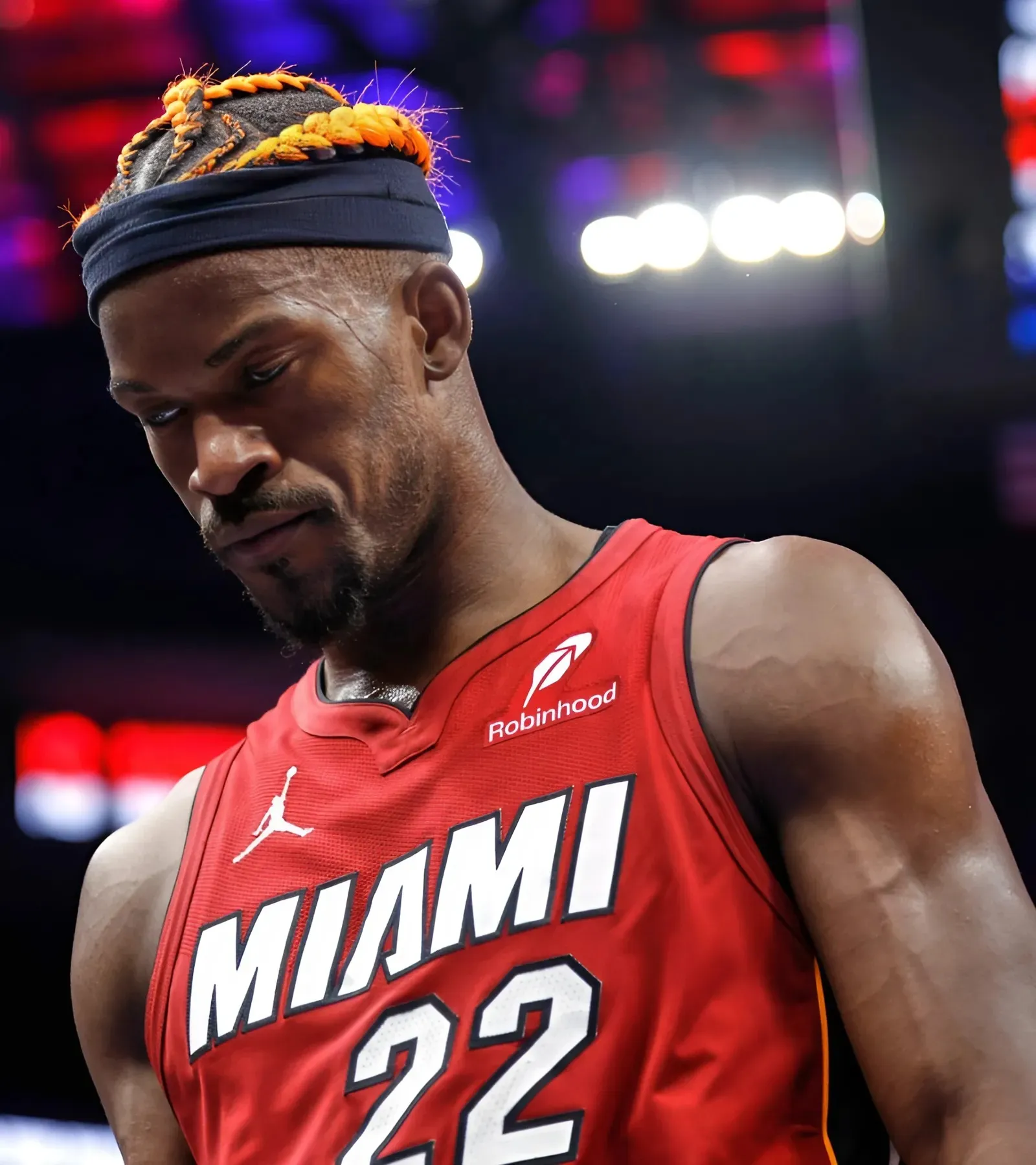 Did Heat's Jimmy Butler drop trade destination hint with shoe choice vs. Blazers?