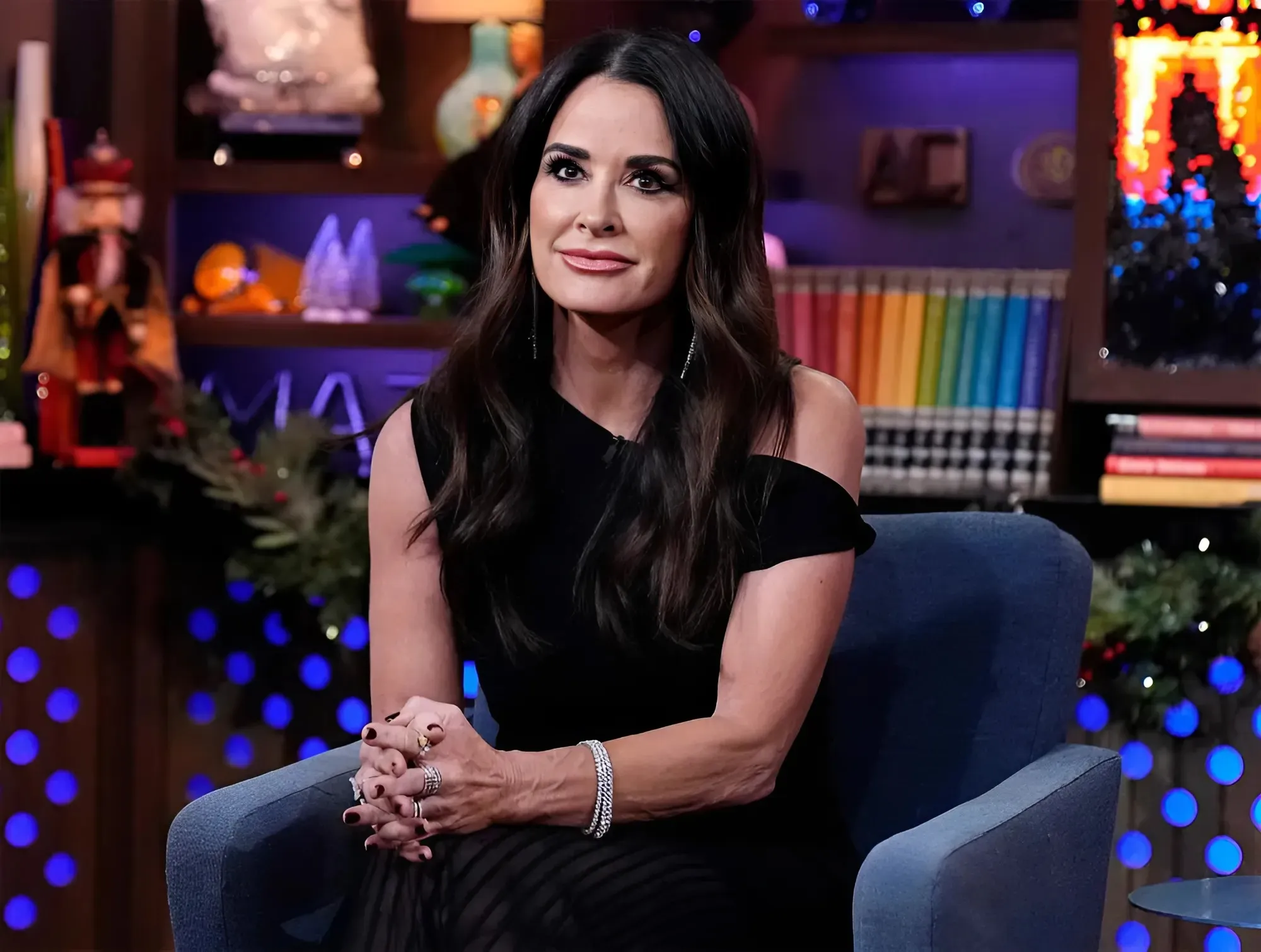 A Tearful Kyle Richards Breaks the Fourth Wall Like Never Before: "Can't Do This Anymore"