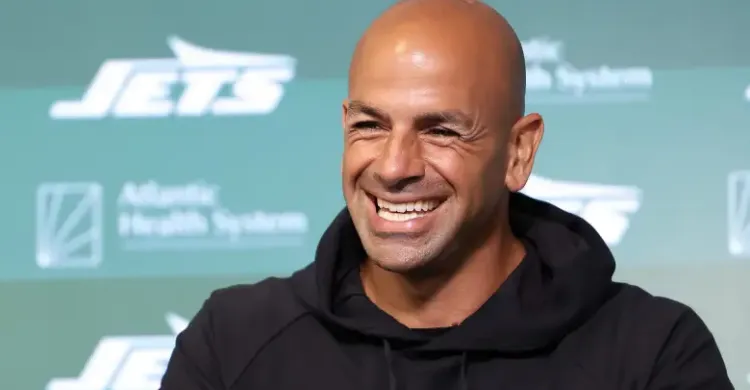 Ex-Jets Coach Robert Saleh Named a HC Finalist