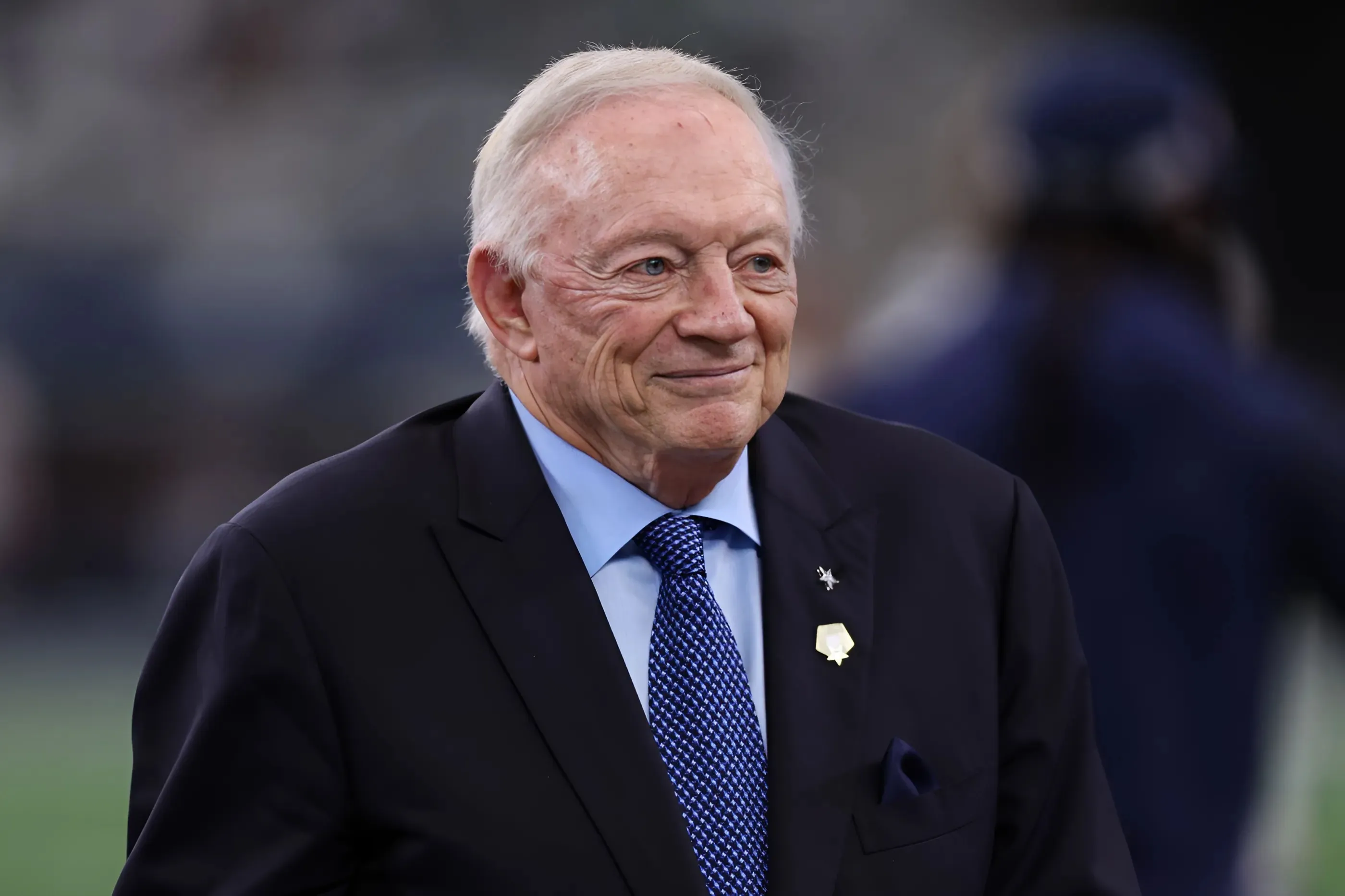 NFL Insiders ‘Shocked’ Cowboys Missed ‘More Qualified’ HC Pick