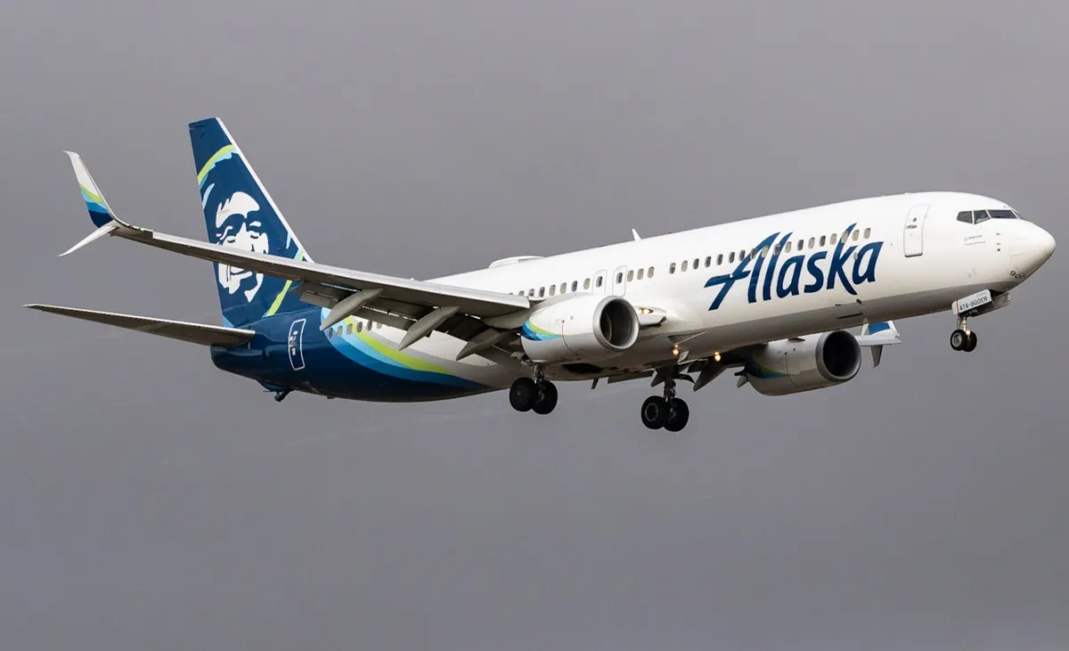 New Alaska Airlines cabin crew contract offer to be voted by union members next month