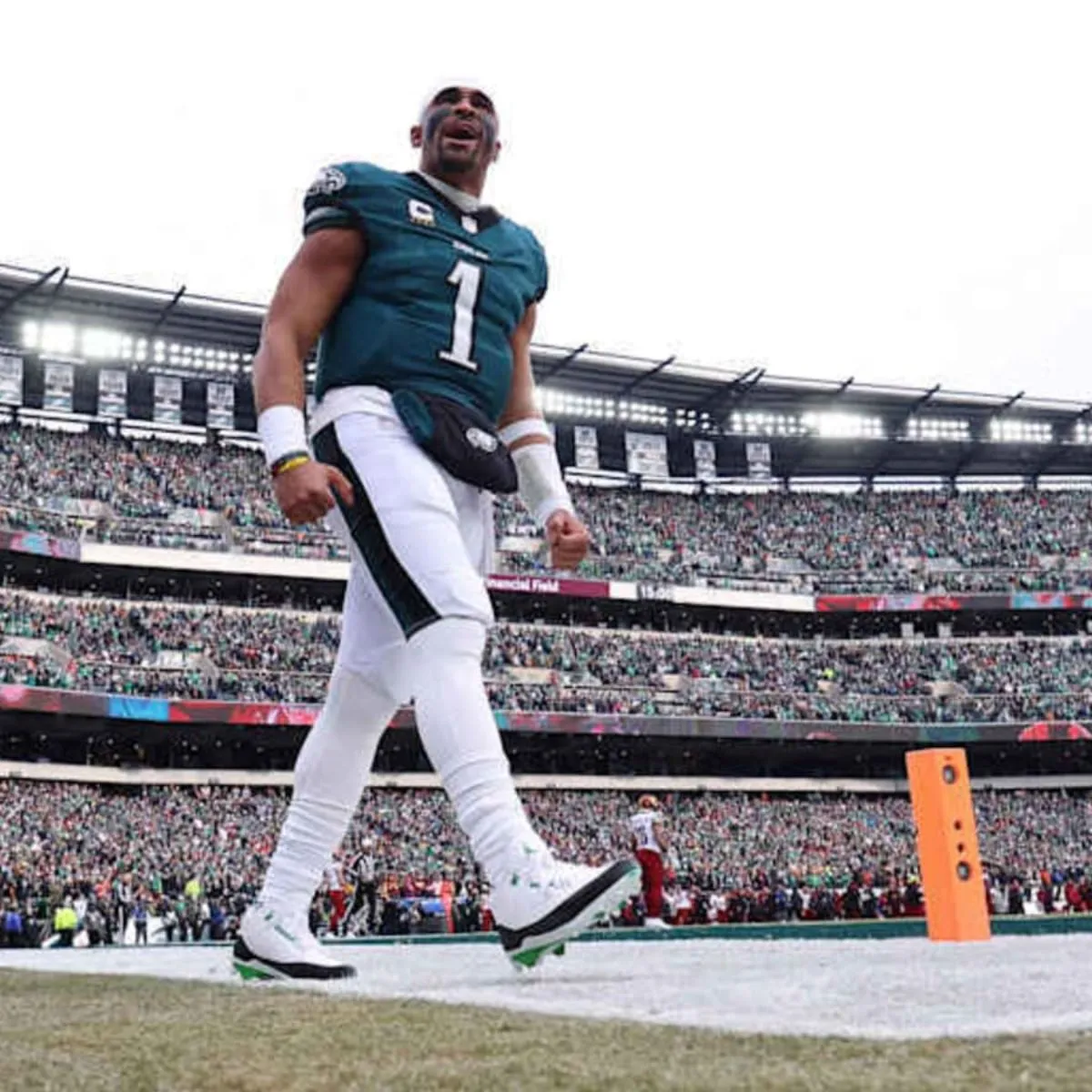 Jalen Hurts had a 2-word message in his Air Jordan cleats for the NFC Championship