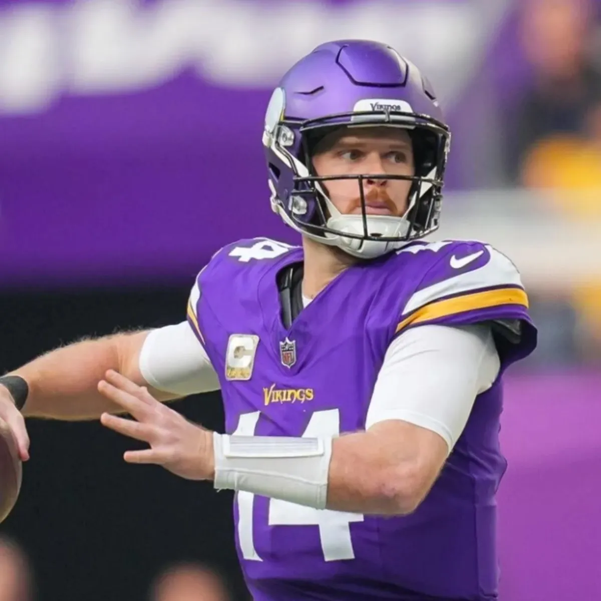 Ex-Bears QB Floated as Replacement for Vikings Sam Darnold