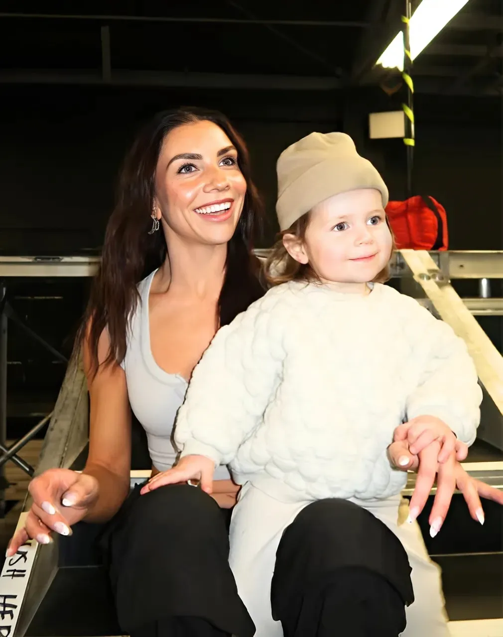 'DWTS' pro Jenna Johnson says being mom to son Rome is a 'blessing'