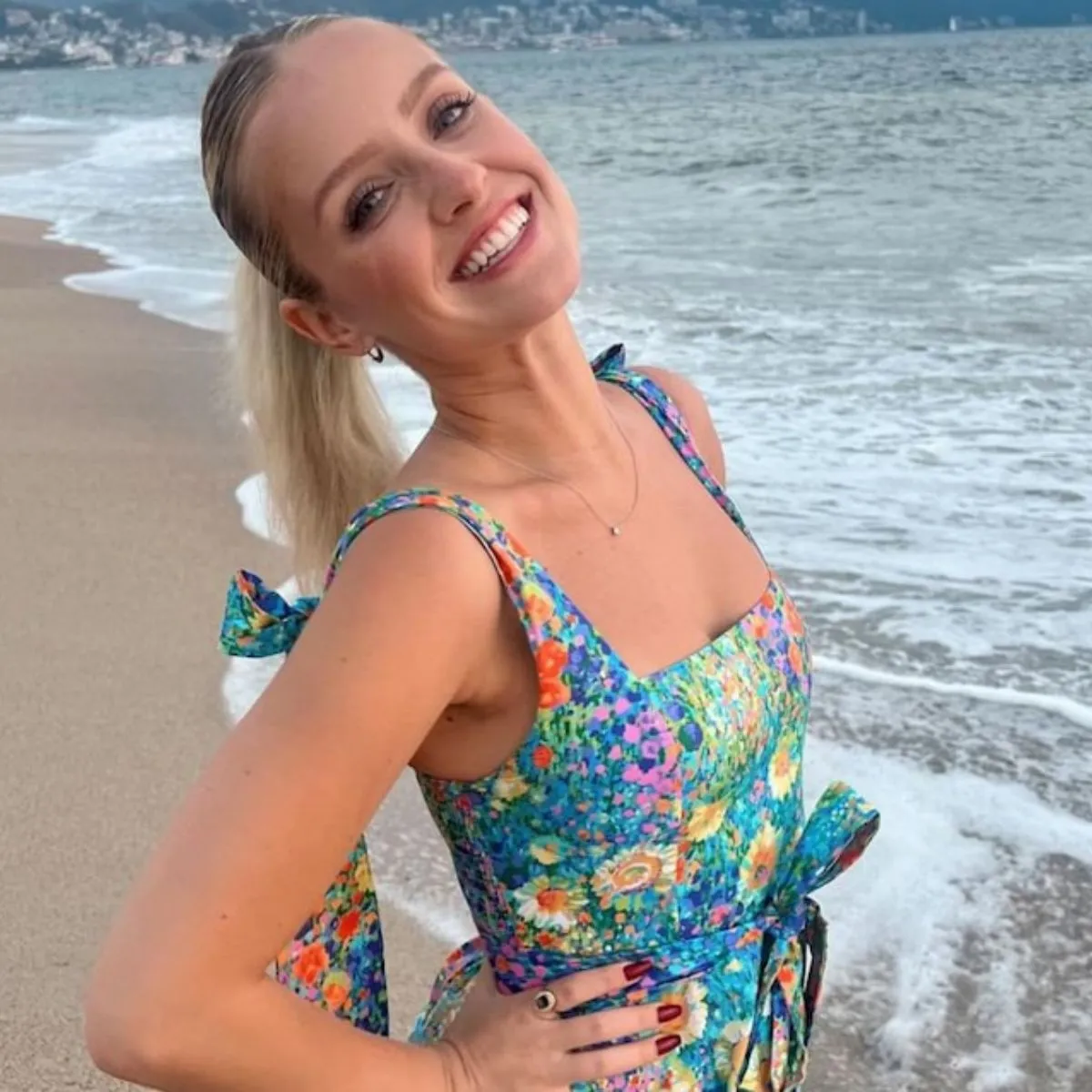 Daisy Kent Reveals Her True Experience from ‘The Bachelor’ & If She Recommends Going on the Show