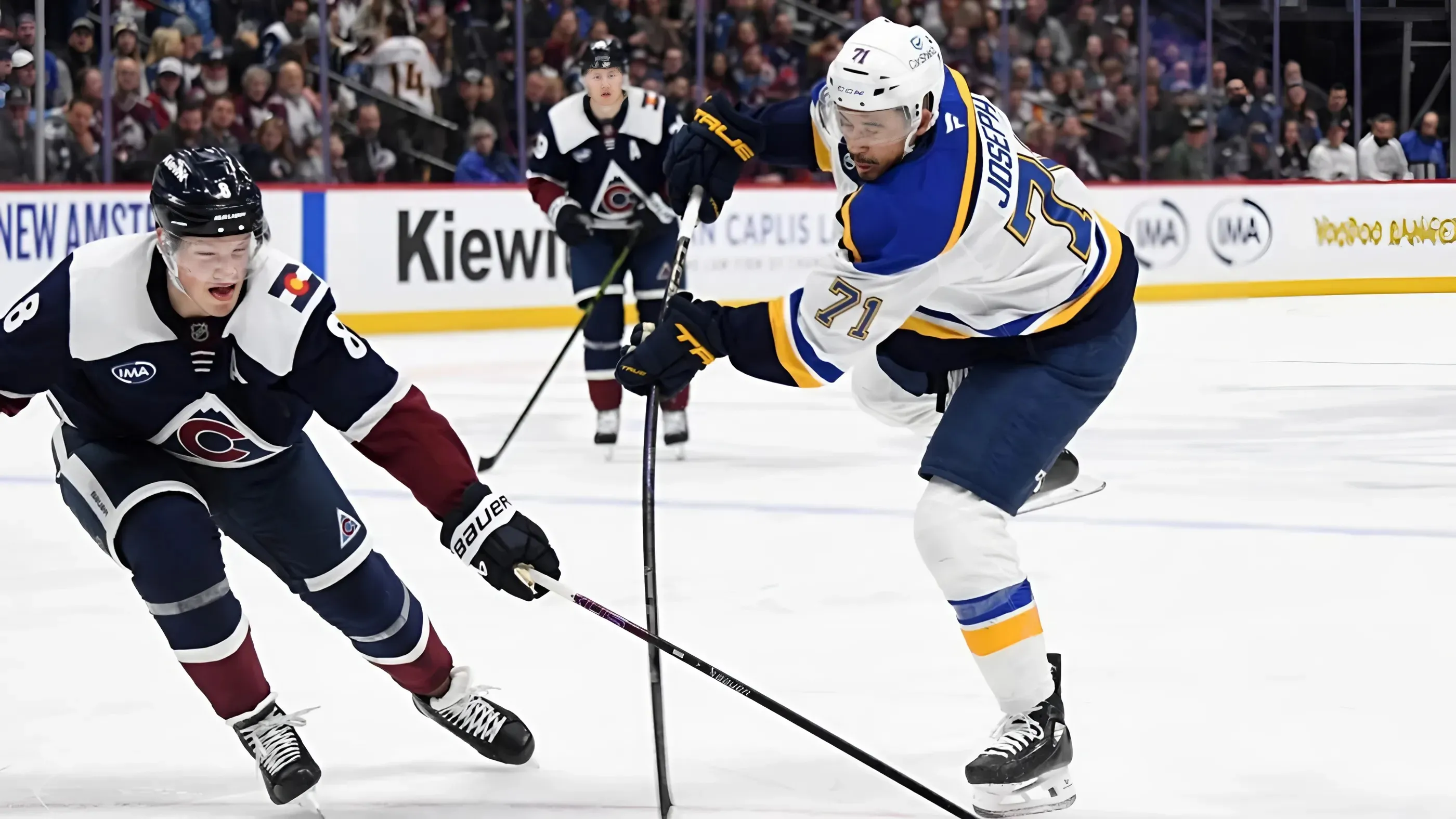 Jonathan Drouin, Mackenzie Blackwood lead Avs' win over Blues