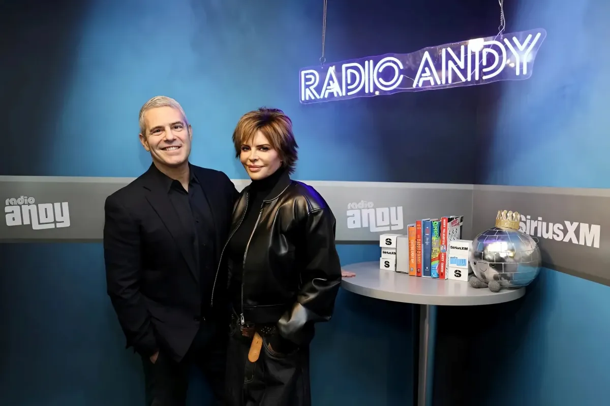 Lisa Rinna Gives ‘Non-Apology Apology’ to Andy Cohen After Calling RHOBH ‘The Titanic’ ngocc