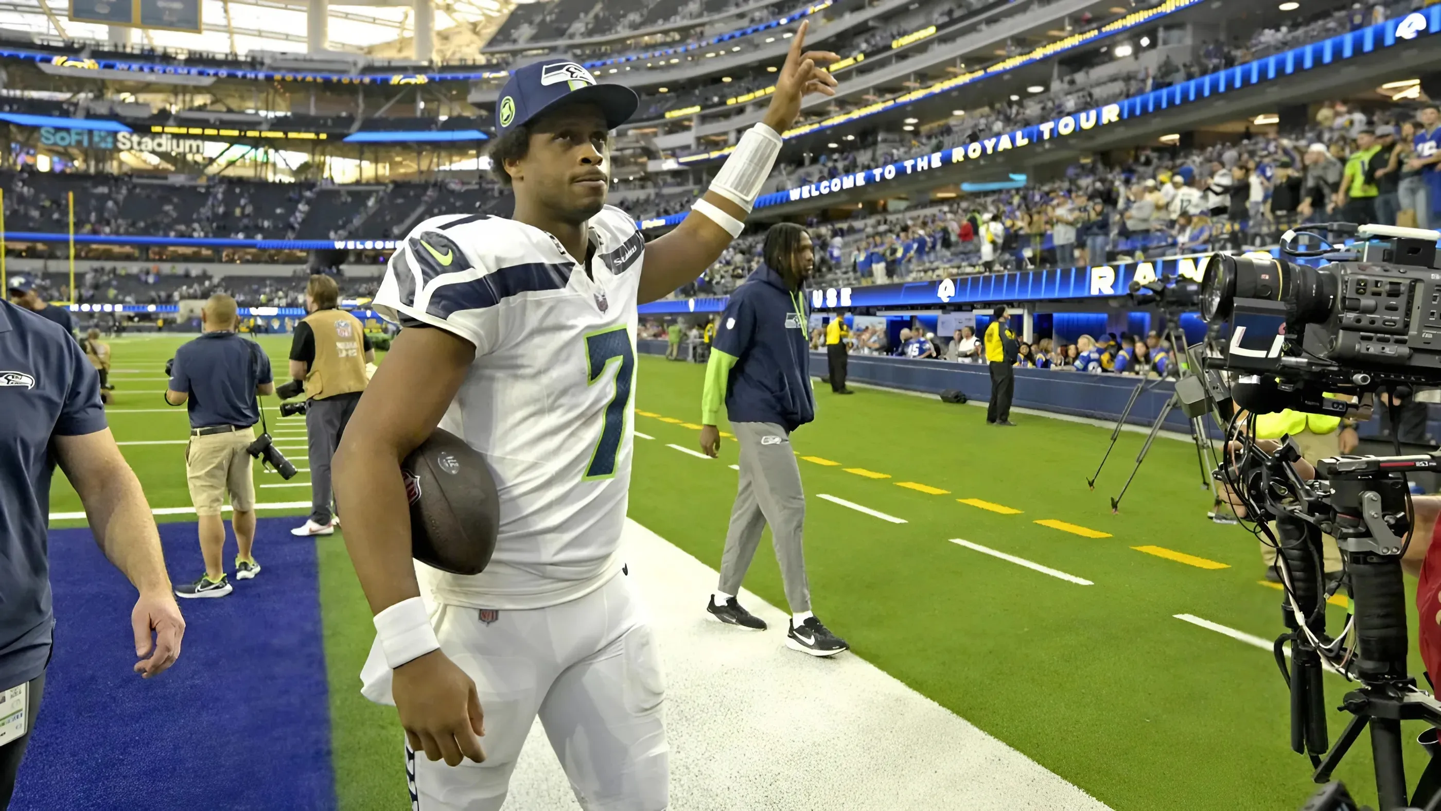 'That's a guy I want to coach' - New Seahawks coordinator Klint Kubiak reveals why he's so excited to work with Geno Smith