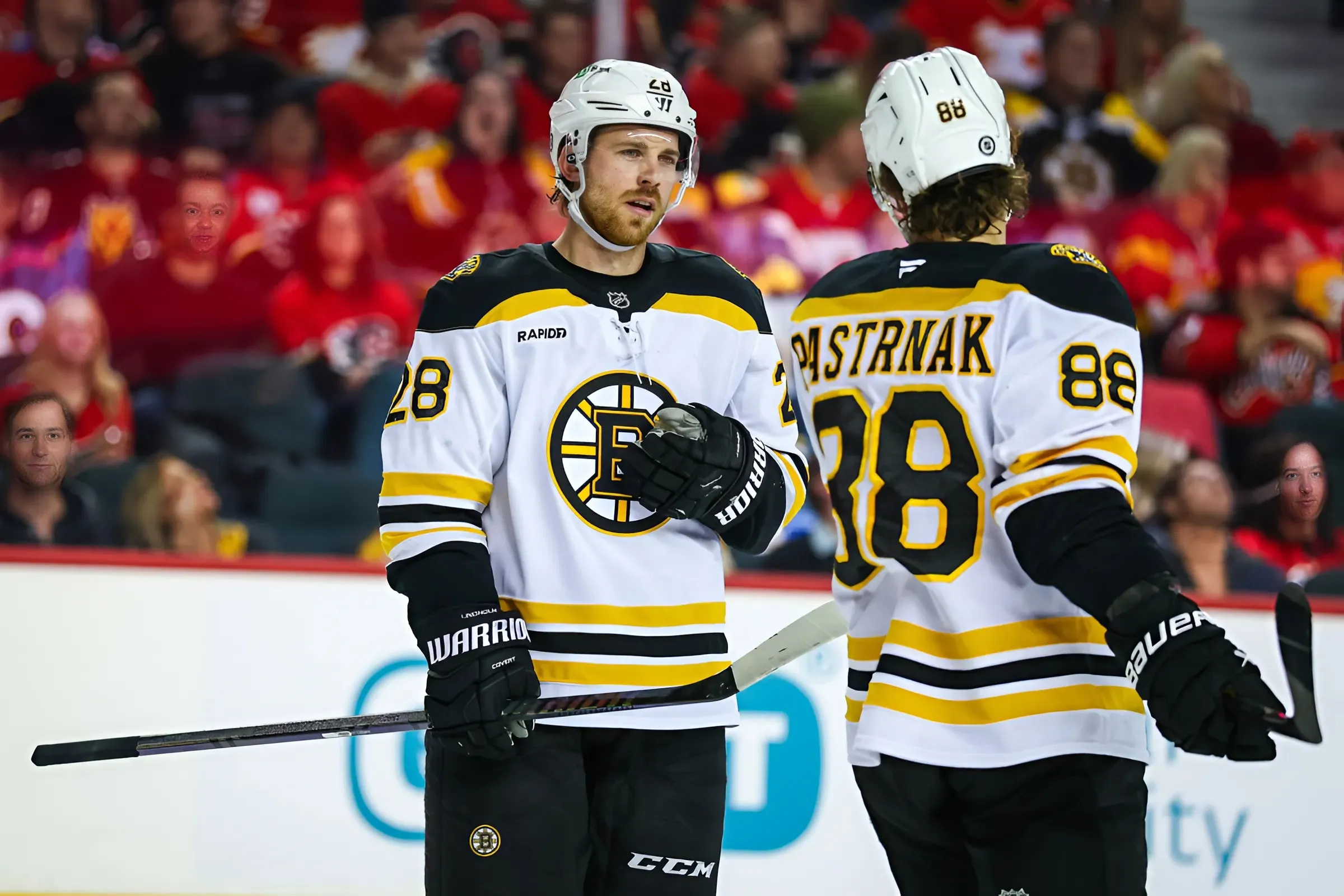 Which Boston Bruins have no-trade clauses in their contract for 2024-25 season?