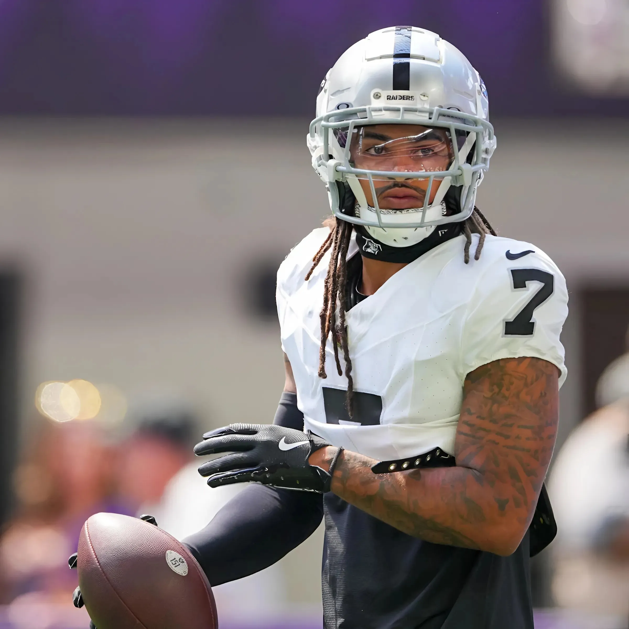 Raiders at Risk of Losing Key Starter to AFC West Rival on $45 Million Contract