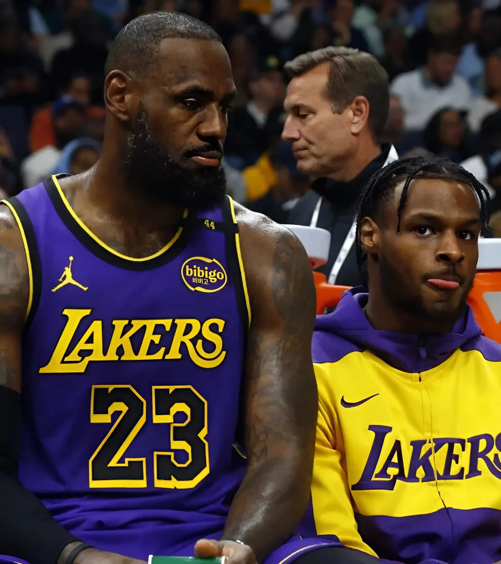 Bronny James Gets 1-Word Message During Lakers-Jazz Game