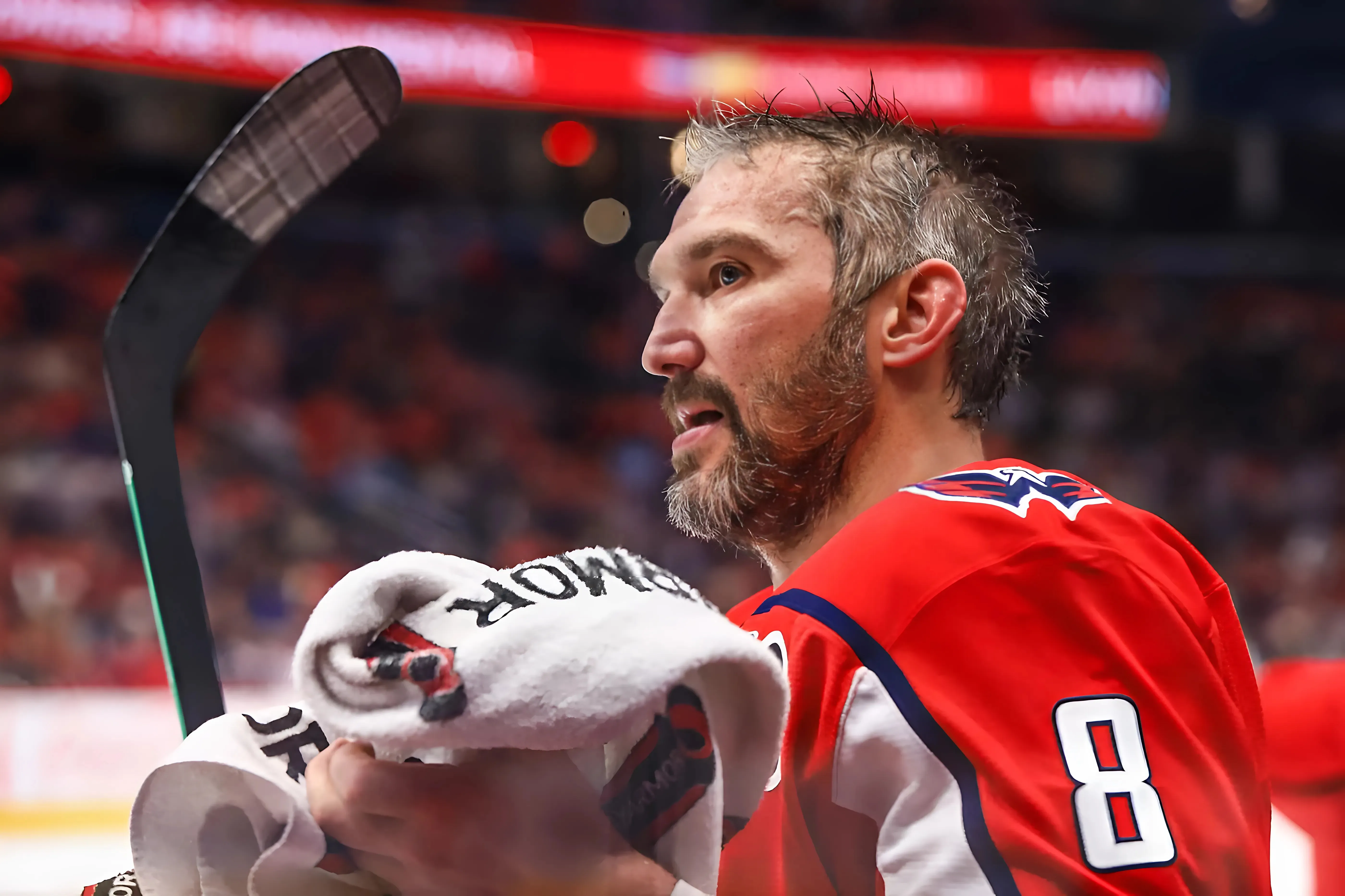 Alex Ovechkin Travels to Miami for Training and Rest During 4 Nations Break trucc