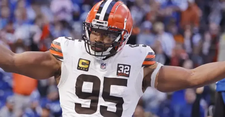 Legendary NFL GM Issues Warning to Lions Over Myles Garrett Trade