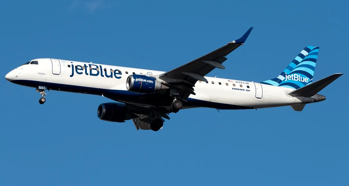 What does JetBlue's Embraer E190 operation look like this month?