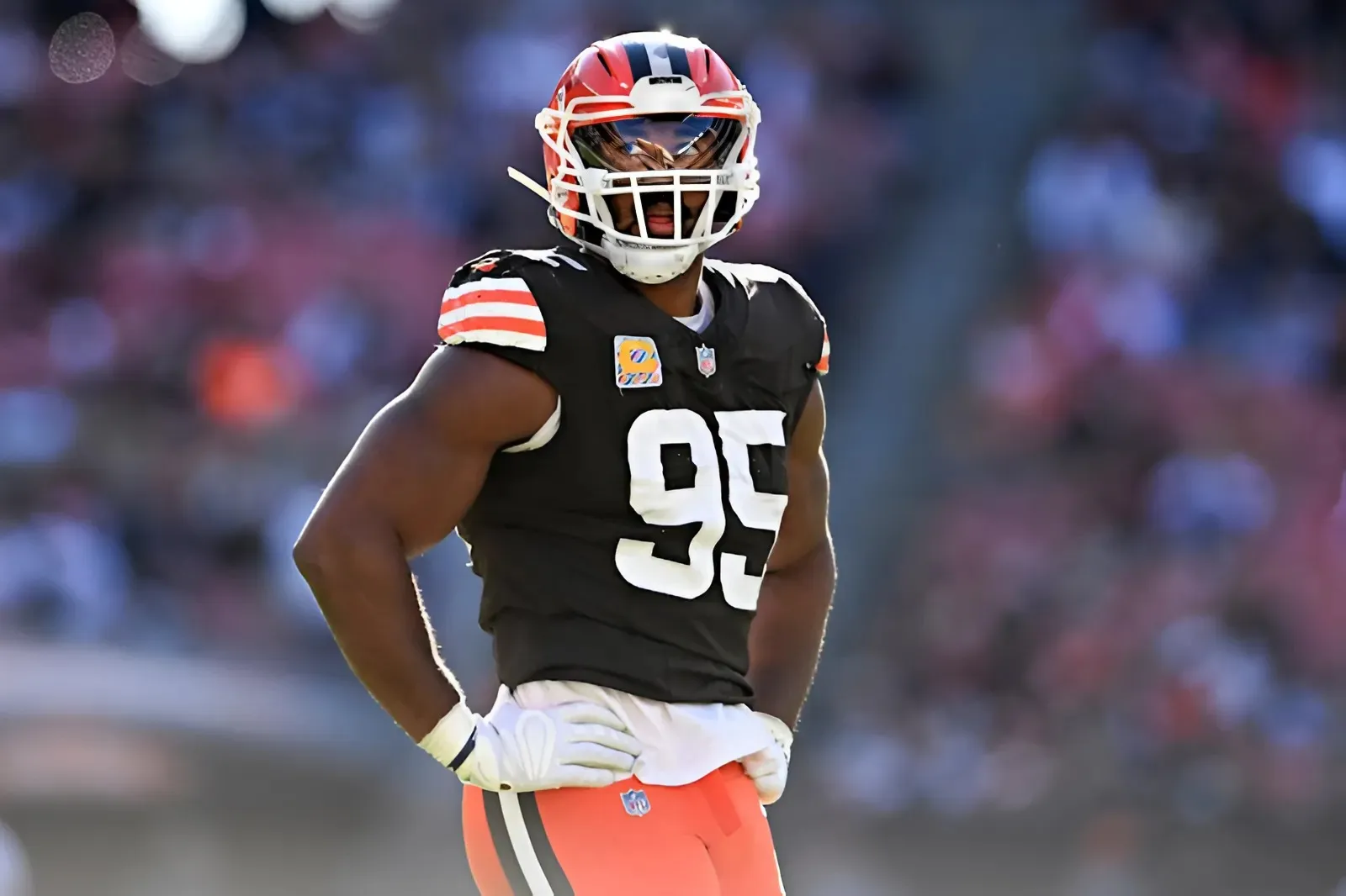 Browns preparing 'Hail Mary' Myles Garrett offer despite trade request