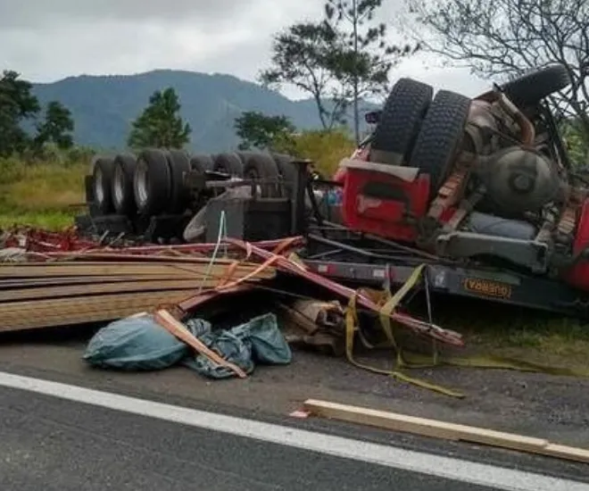 Mẹ bầu 23 tuổi bị t;ai nạ;n khi mang thai 7 tháng, bác sĩ chuẩn bị bỏ cuộc thì phép màu xảy ra