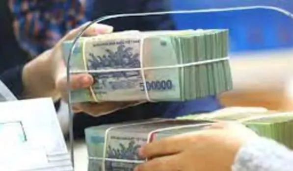 Nhân viên ngân hàng m:ách: G:ửi tiết kiệm đừng chọn kì hạn 6 tháng hay 1 năm, đây là cách nhận lãi cao nhất