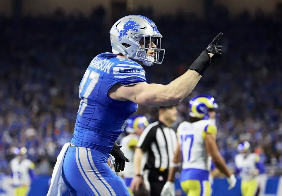 Lions’ Aidan Hutchinson Sends Surprising Message on Team