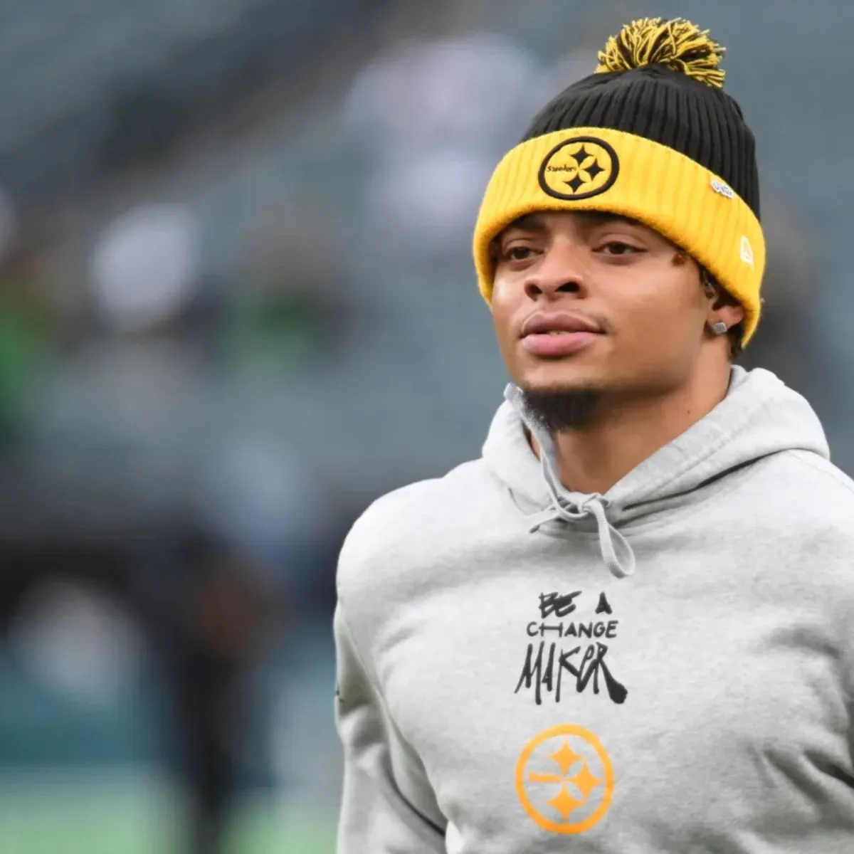 Reporter, columnist predict if Steelers will re-sign Russell Wilson or Justin Fields