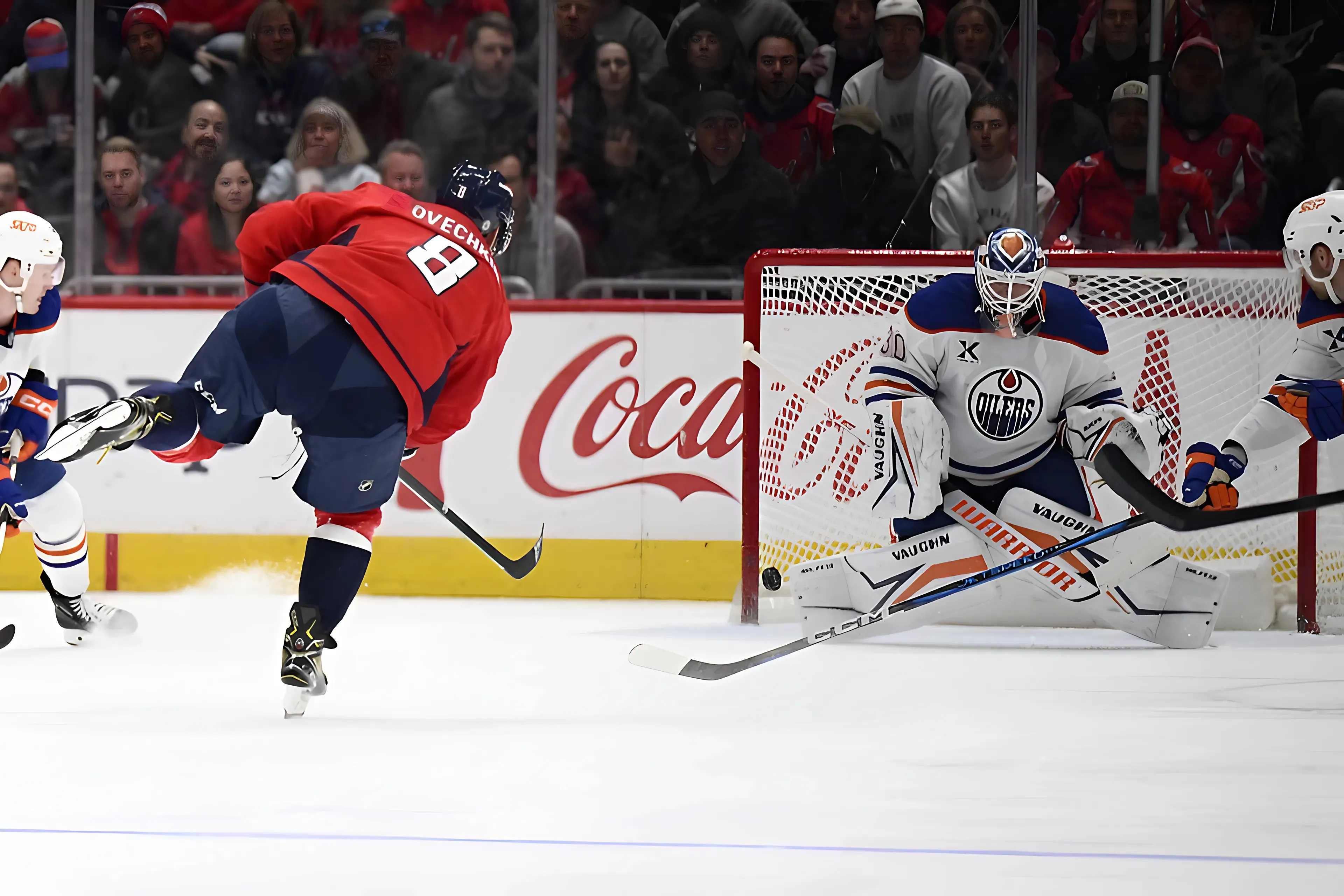 Hat trick puts Alex Ovechkin 13 away from breaking Wayne Gretzky’s NHL career goals record trucc