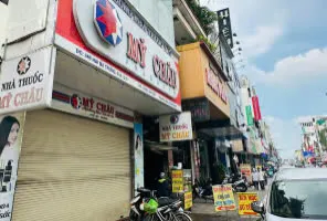 Bà Lê Thị Mỹ Châu chủ chủ tịch HĐQT chuỗi nhà thuốc nổi tiếng nhất VN đã bị b-ắ:t Bà Lê Thị Mỹ Châu chủ chủ tịch HĐQT chuỗi nhà thuốc nổi tiếng nhất VN đã bị b-ắ:t