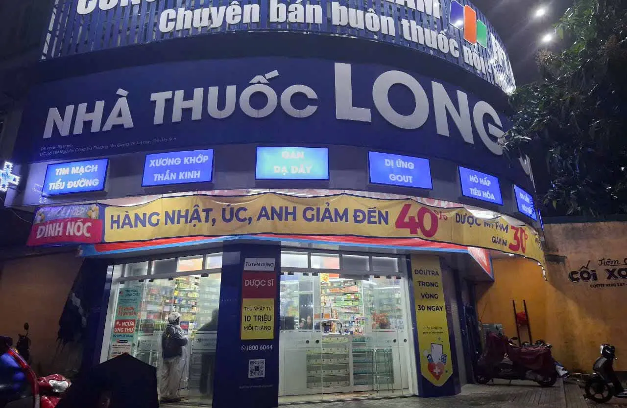 Vụ nhà th:.uốc Long Châu: Cả nước đang mong hắn nhanh bị b:.ắ:.t, quá trời ph:.ẫn n:.ộ rồi