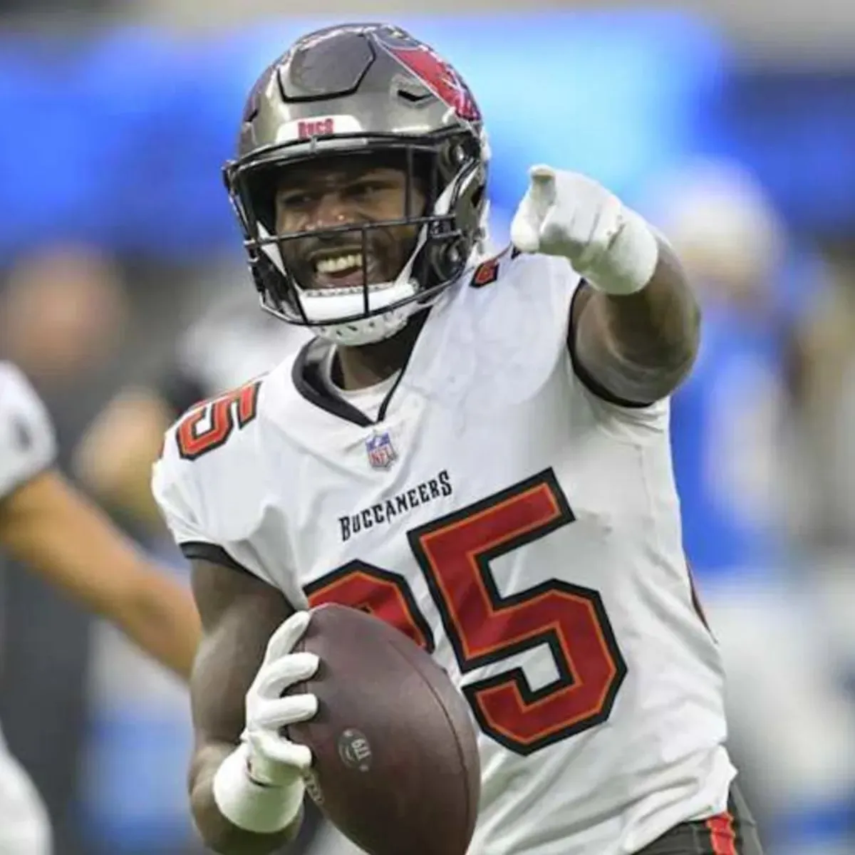 Buccaneers have one significant problem with Jamel Dean