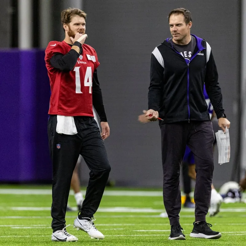 Vikings Make Final Call on Sam Darnold, $40 Million Franchise Tag