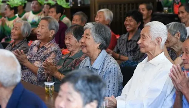 Hàng triệu người cao tuổi được nhận trợ cấp hằng tháng từ 7/2025