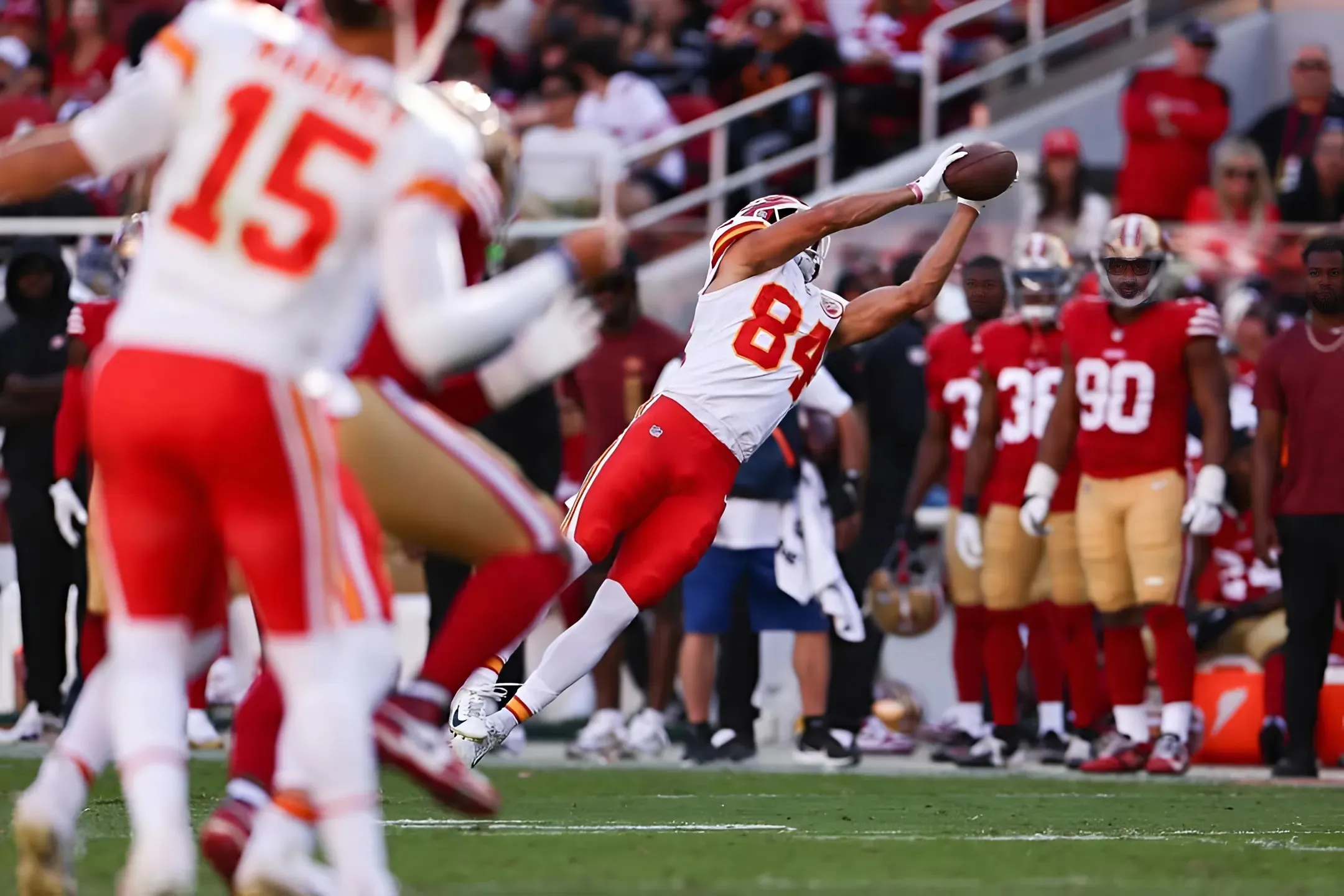 Chiefs Informed WR They ‘Do Not Have the Money’ to Re-Sign Him Chiefs Informed WR They ‘Do Not Have the Money’ to Re-Sign Him