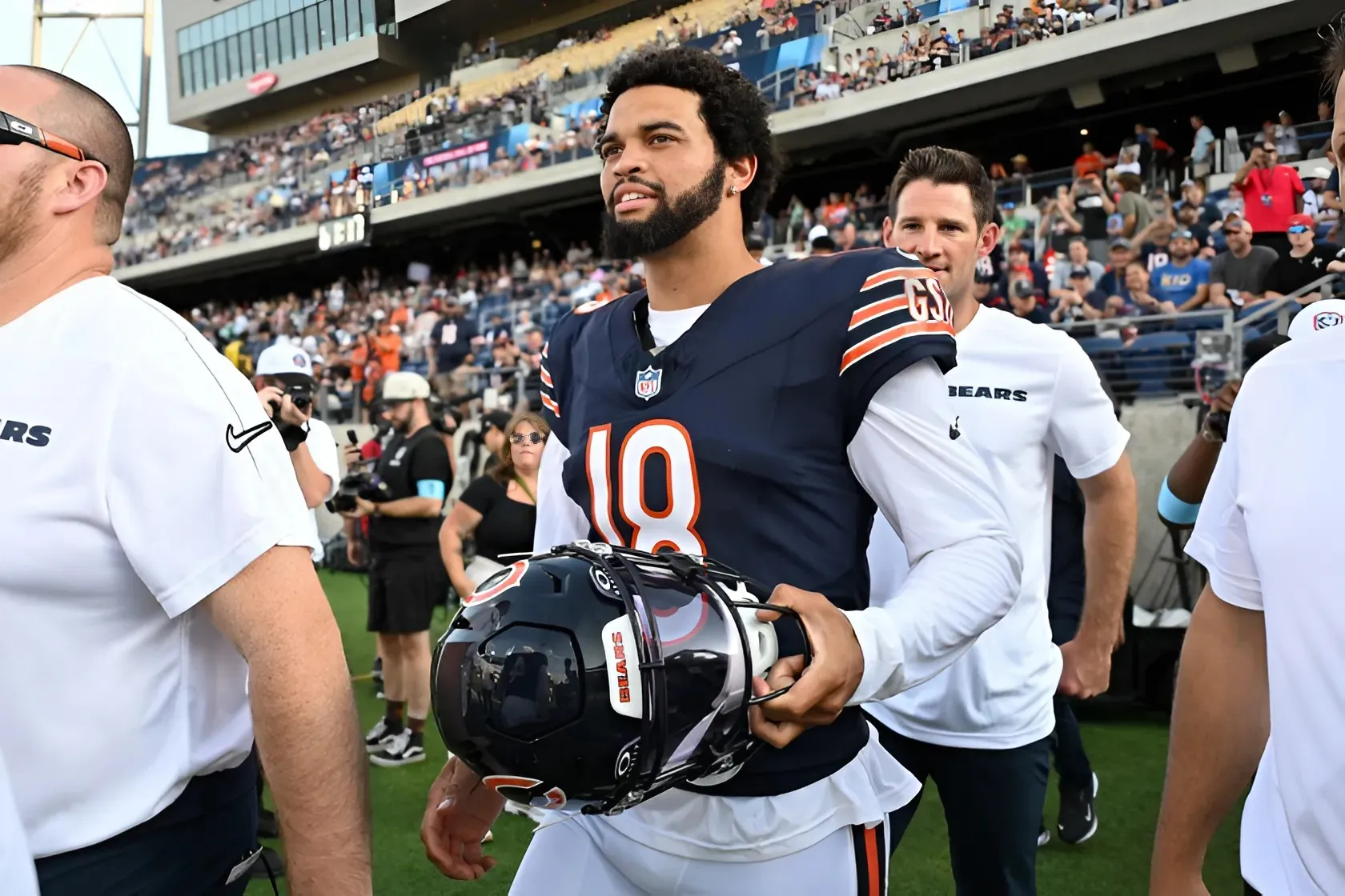 Bears Trade Pitch Lands $9 Million Pass-Catcher for Caleb Williams