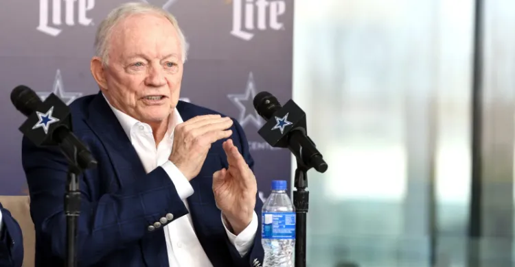 Cowboys Owner Jerry Jones Is 'Up to Something'; What?