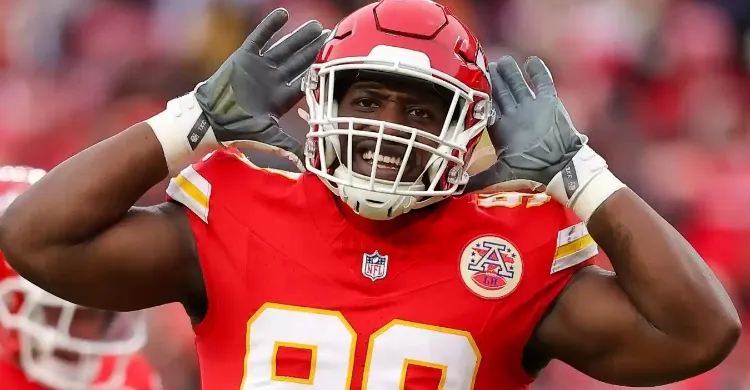 Chiefs 5-Year Contributor Is ‘Getting Buzz’ in Free Agency: Insider