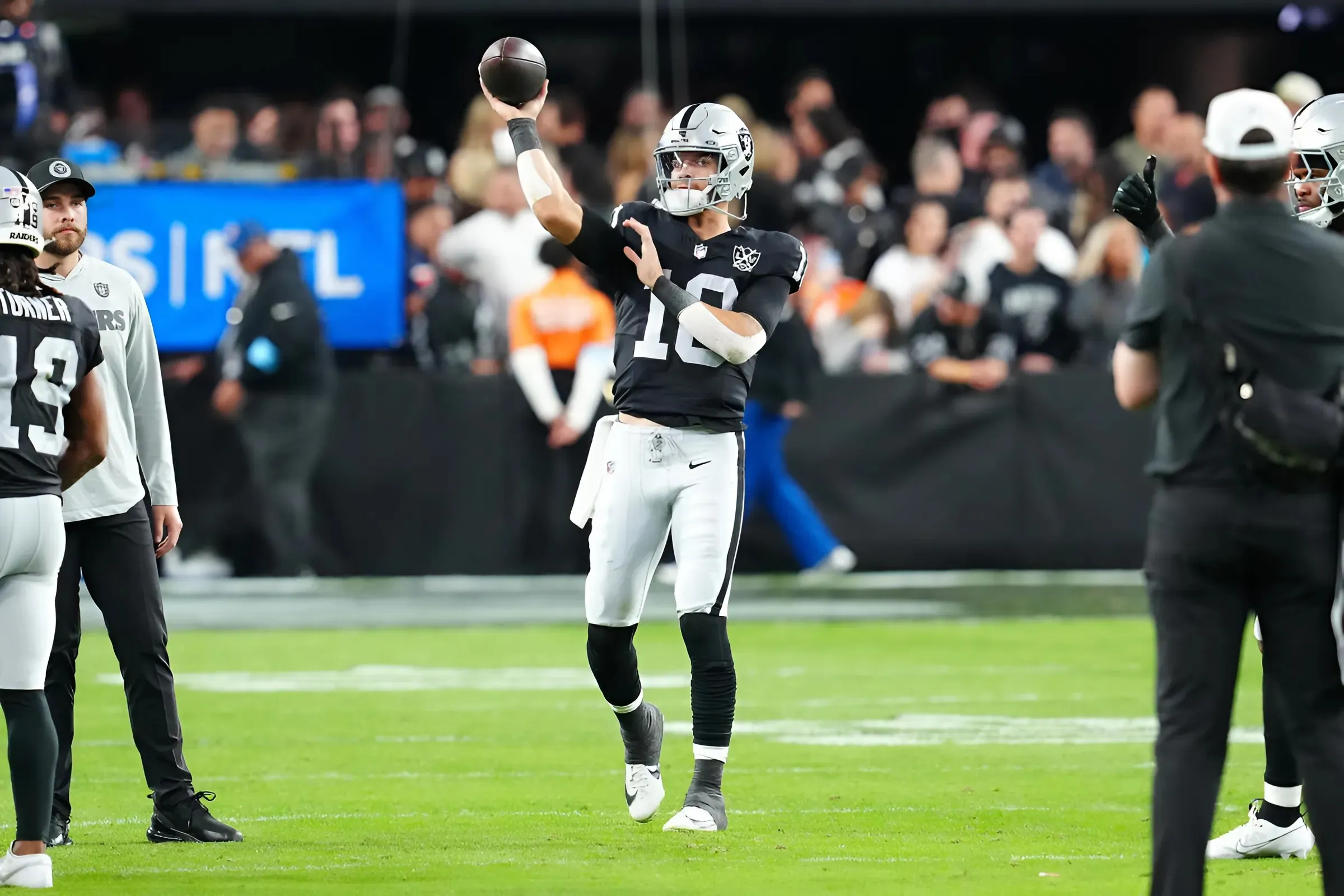 Raiders Cut Ties With WR Who Has Survived 3 Different Regimes
