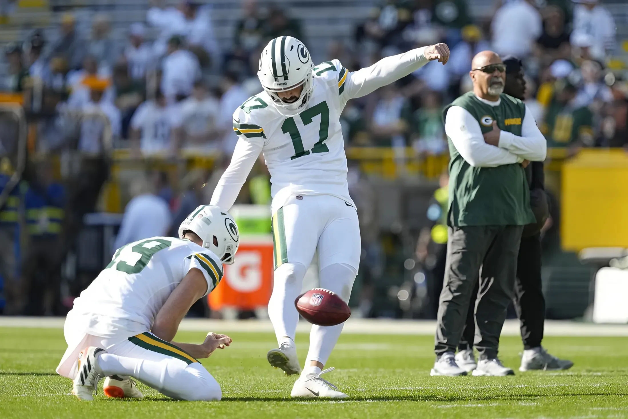 Packers Re-Sign Key Special Teamer Ahead of Free Agency