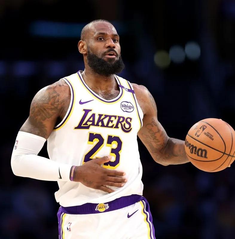Los Angeles Lakers Forward LeBron James Named Western Conference Player of the Month