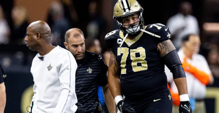 Saints Restructure OL Erik McCoy’s Contract For Cap Space