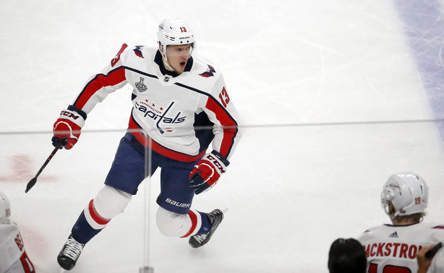 Capitals place Jakub Vrana on waivers