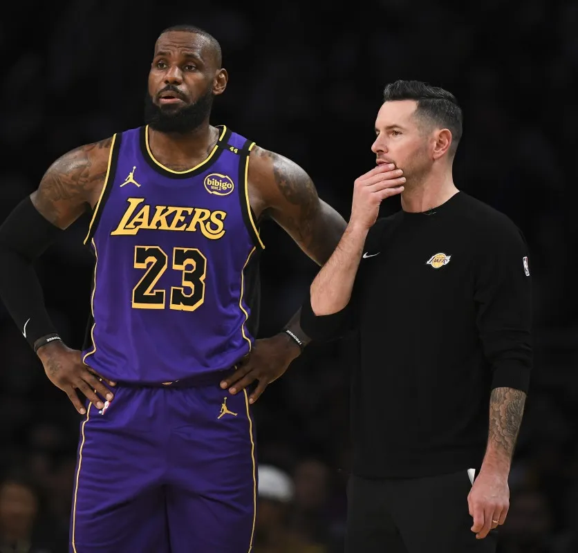 Lakers Could Sign Undersized Power Forward To Solve Frontcourt Issues