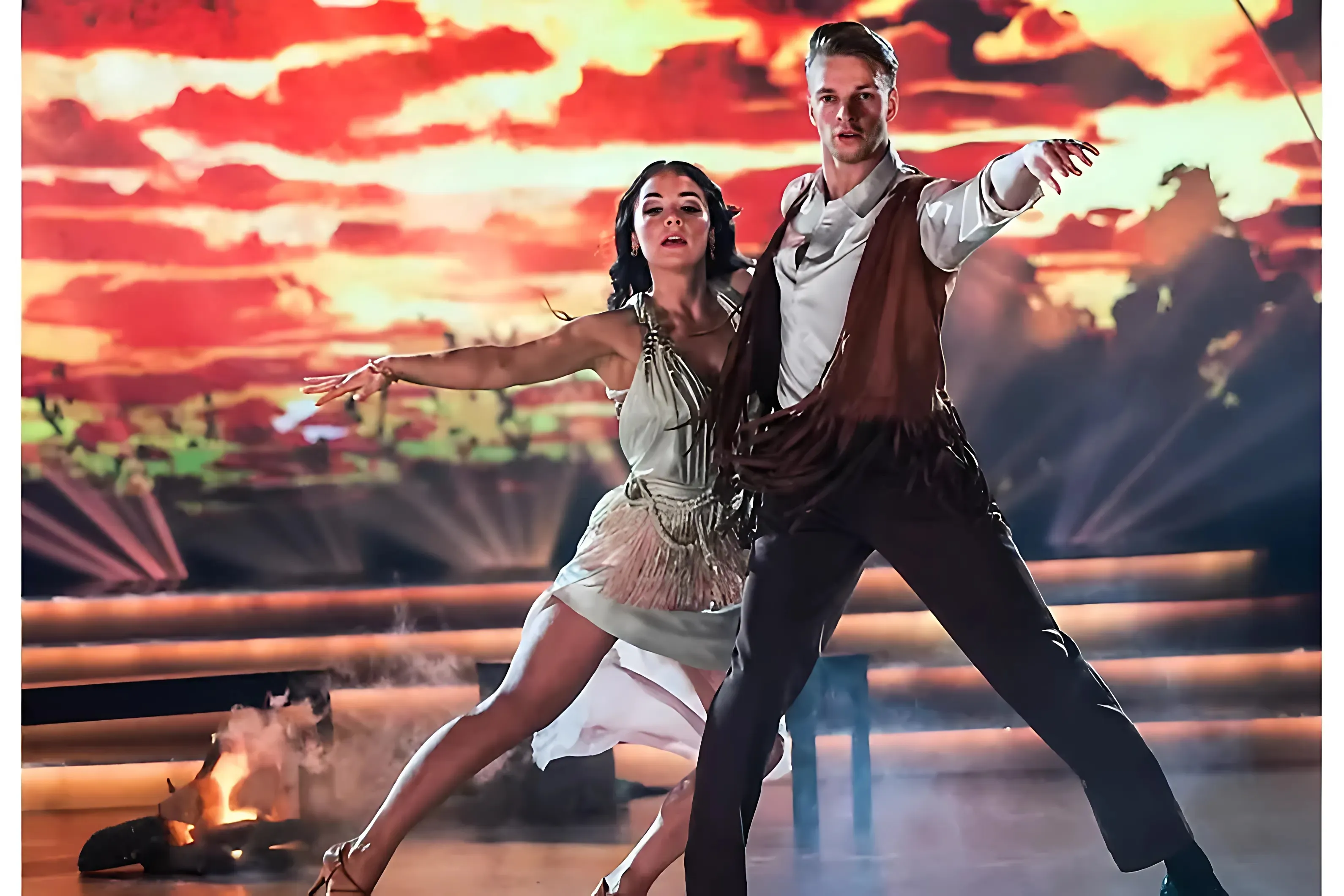 Kayleigh Trappe Advances to the Semi-Finals of Dancing with the Stars trucc