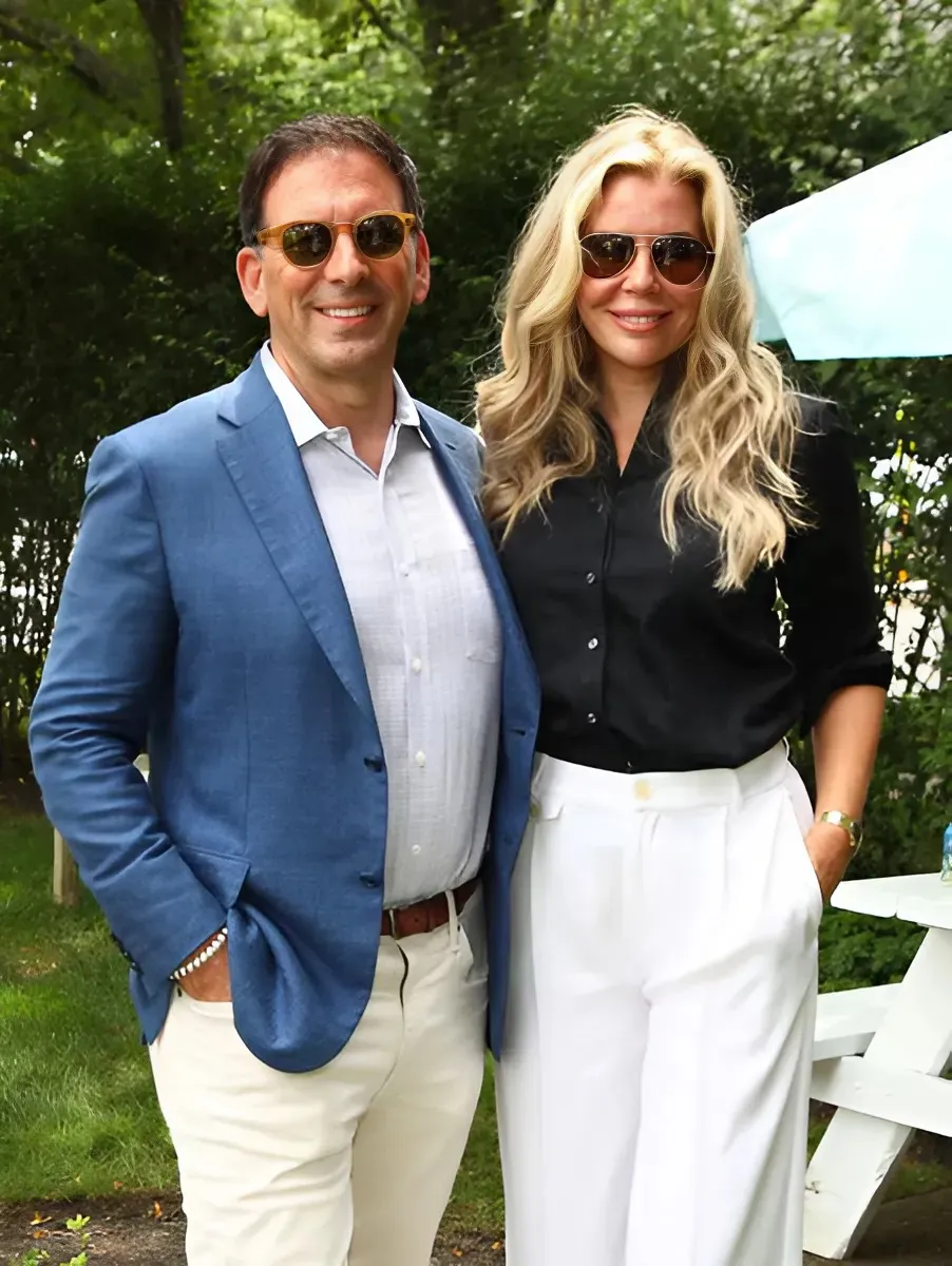 Aviva Drescher Reveals an Update on Her Marriage to Reid: "Then and Now..."