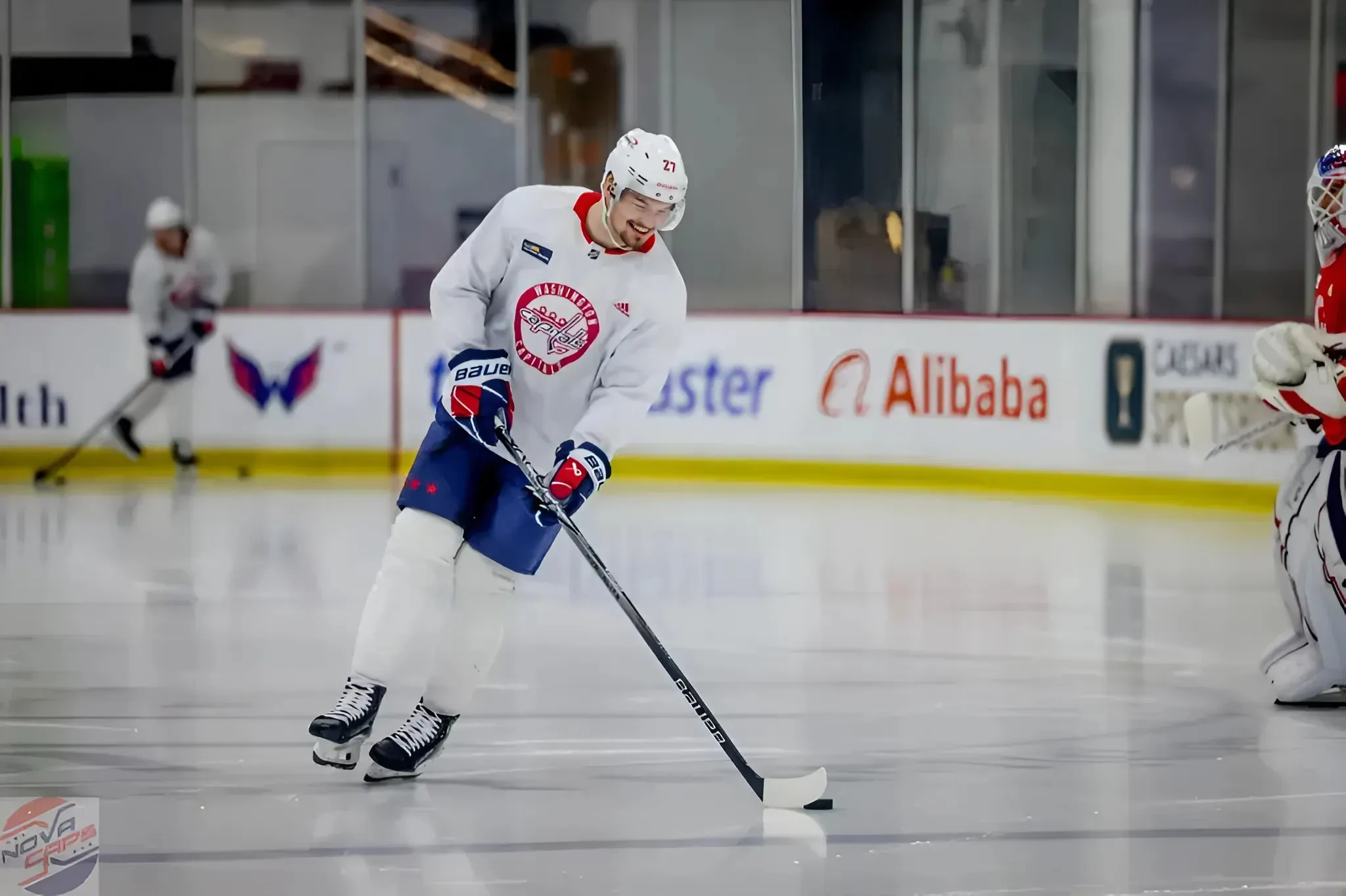 Washington Capitals Bring Back Alexander Alexeyev from AHL's Hershey Bears Conditioning Loan trucc